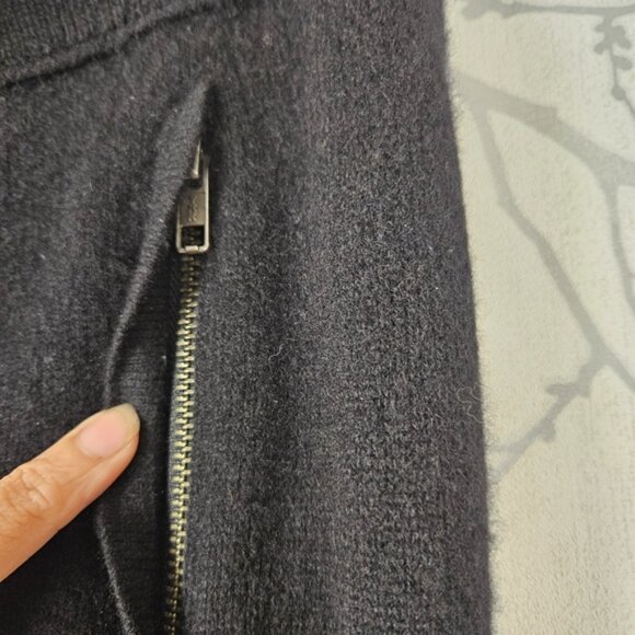 Helmut Lang Black 100% Cashmere Knit Drawstring Joggers - Picture 4 of 8